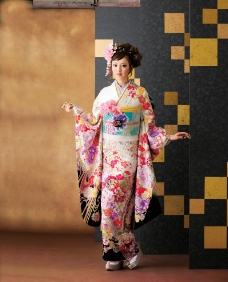 日本展示日本少女模特和服展示图片