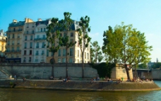巴黎 塞纳河畔图片
