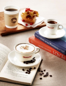 咖啡杯书籍咖啡及甜点素材图片