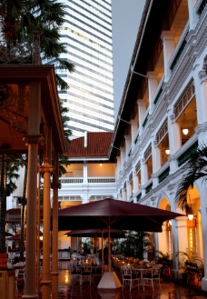 新酒店新加坡莱佛士大酒店内庭图片